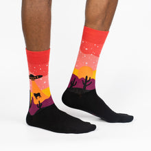 Load image into Gallery viewer, Area 51 - Men&#39;s Crew Socks - Sock It To Me
